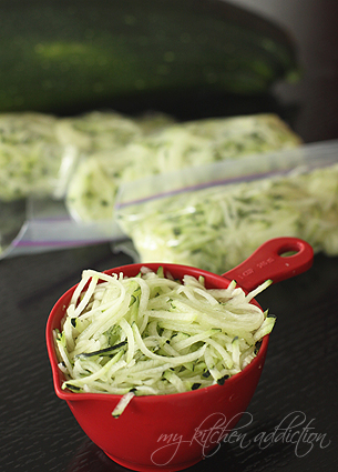 How To Freeze Shredded Zucchini (WFMW) | my kitchen addiction