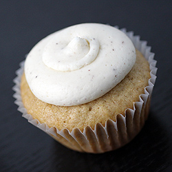 Brown Butter Rum Cream Cheese Frosting