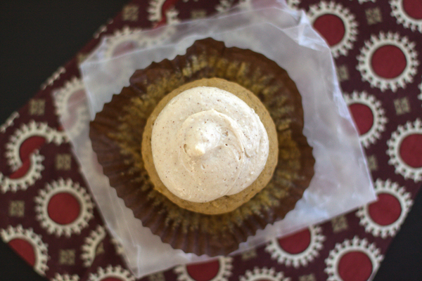 Pumpkin Cupcakes with Maple Cream Cheese Frosting (Munching with Maddie ...
