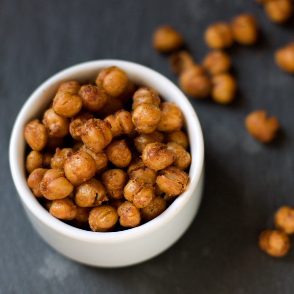 Smoky Chipotle Roasted Chickpeas